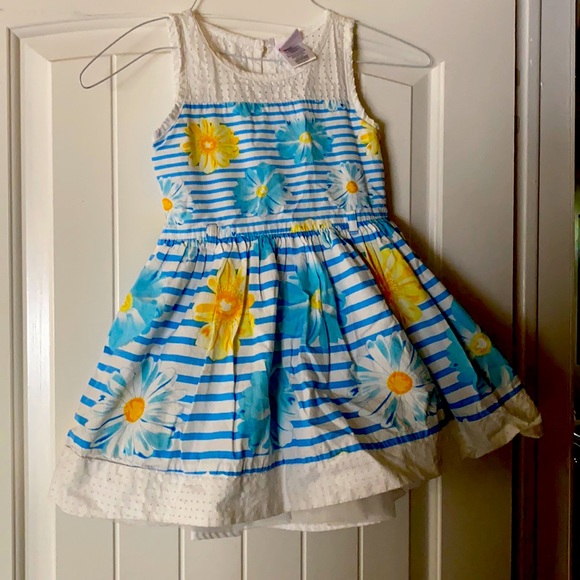 Nannette Other - Size girls 6 Nannette daisy dress